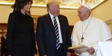 “Descanse en paz”: Donald Trump comparte mensaje tras la muerte del Papa Francisco
