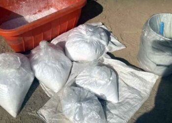 Desmantelan narcolaboratorios con 150 kilos de metanfetamina en Tamazula, Durango