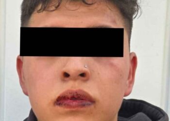 Detienen a dos jóvenes por homicidio con arma de fuego en la CDMX; uno de ellos es menor de edad