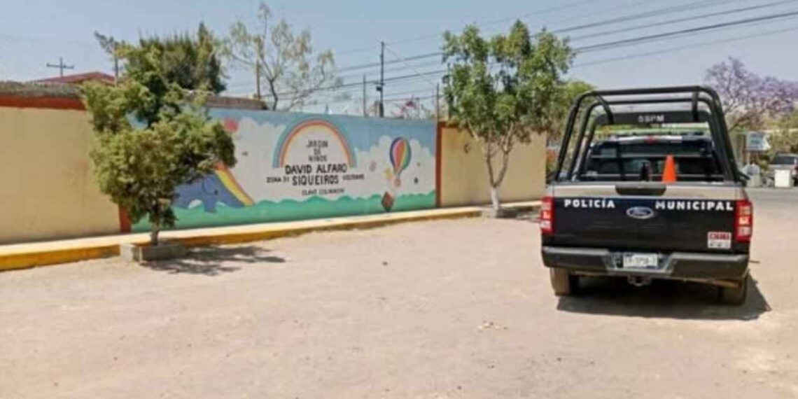 Detienen en Querétaro a maestra de kínder por presunto maltrato infantil