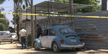 _Encuentran auto cadáveres Acapulco
