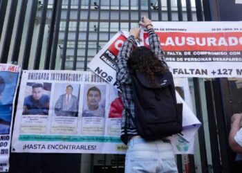 Familiares personas desaparecidas Senado