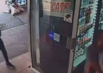 Fiscalía investiga ataque a mujer que cargaba a su hija en tienda de San Luis Potosí