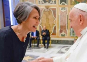 Florinda Meza, esposa de Chespirito despide al Papa Francisco con un emotivo mensaje tras su fallecimiento