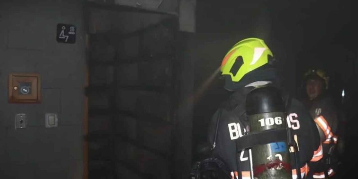 Fuego gimnasio Zapopan (1)