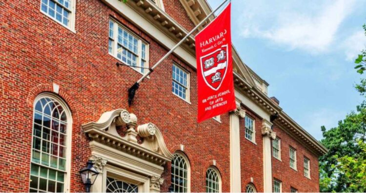 Rechaza la Universidad de Harvard antisemitismo