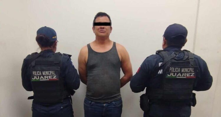 Tras agredir con un machete a su pareja es detenido en Juárez, NL