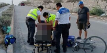 Hombre cae de su bicicleta y resulta herido en Ciudad Victoria