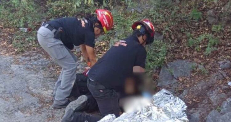 Acompañado de su nieto muere en paseo en el Cerro de la Silla