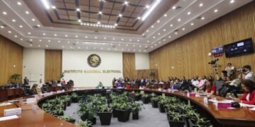 INE valida padrón electoral para comicios del 1 de junio y destaca avance en transparencia de candidaturas judiciales