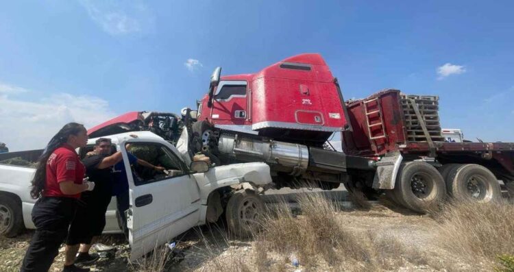 Identifican fallecidos accidente Arroyo