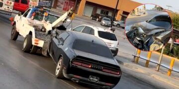 Conductor pierde el control y se estrella contra muro en Matamoros, Tamaulipas