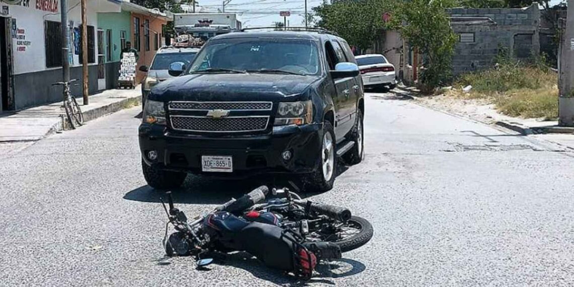 joven lesionado camioneta Nuevo Laredo