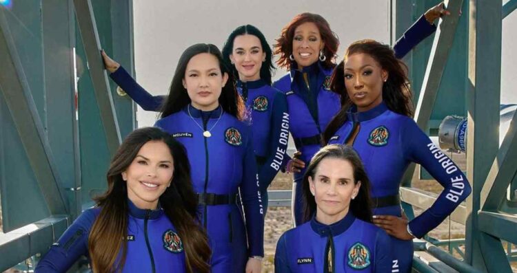 Katy Perry viaja al espacio en histórica misión solo con mujeres