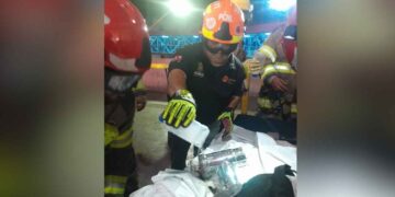 Liberan mano de un menor atrapada en molino de carne en Monterrey, Nuevo León