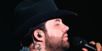 Luis R. Conriquez aclara por qué no cantó corridos bélicos en Texcoco