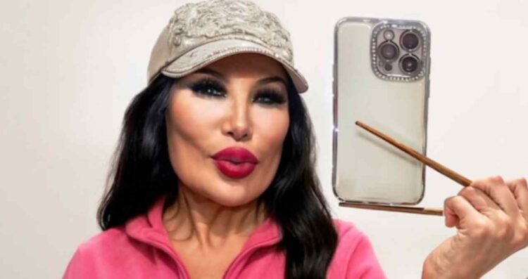 Lyn May reaparece en redes y sorprende con su nueva imagen