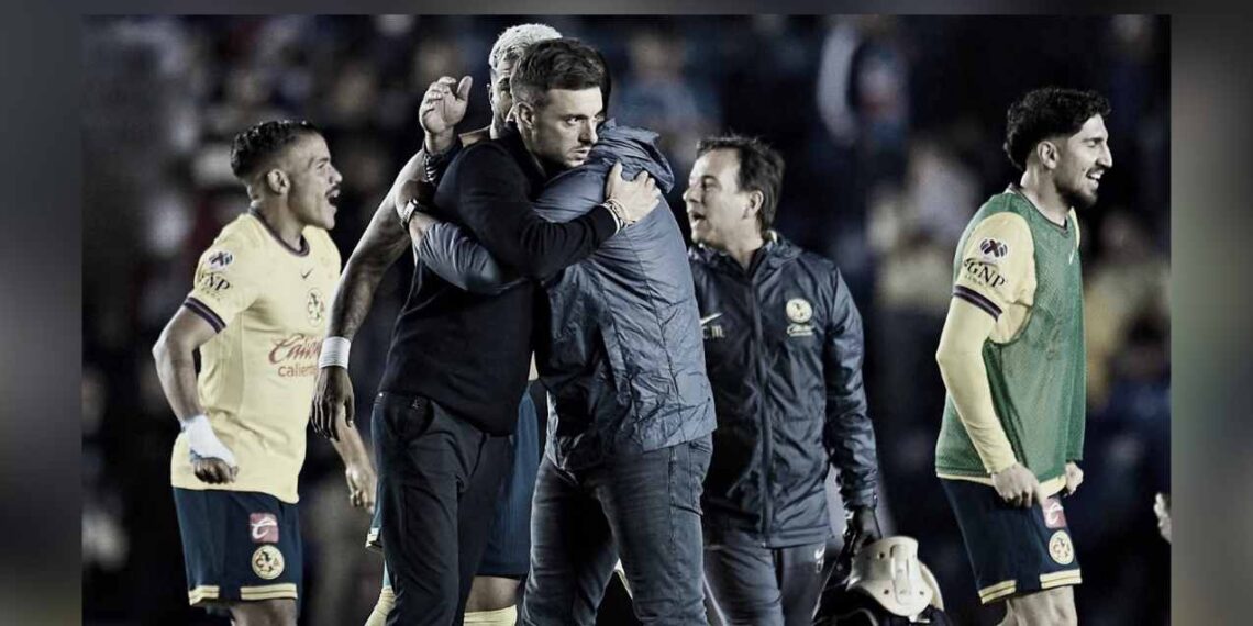 Tras goleada a Porto, aficionados estallan contra Martín Anselmi