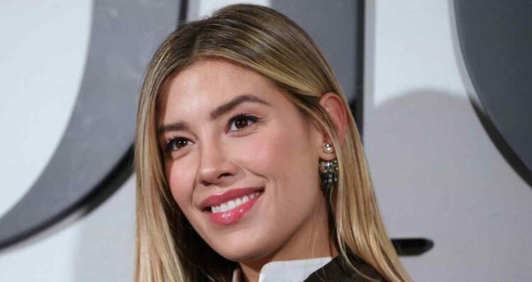 Michelle Salas sufre fuerte caída tras evento en CDMX