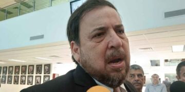 Miguel Ángel Valdés presenta tres ejes clave para fortalecer la educación en Tamaulipas