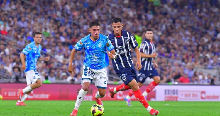 Pachuca remonta ante Rayados