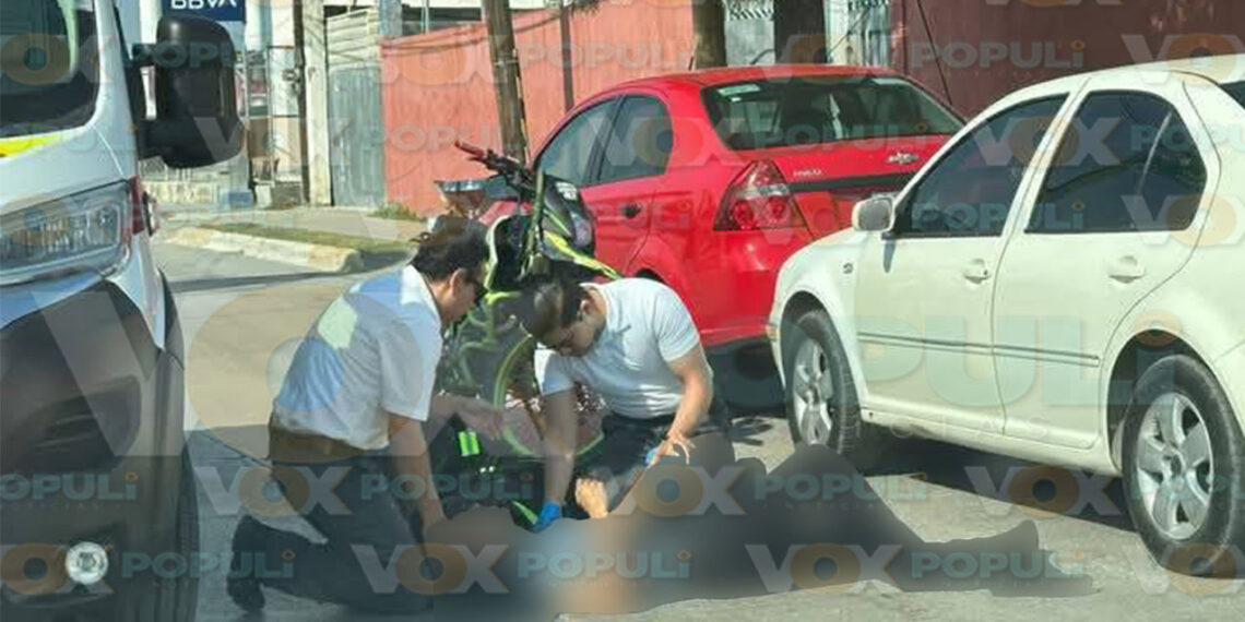 Motociclista resulta herido tras ser cerrado por un vehículo en Ciudad Victoria, Tamaulipas
