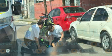 Motociclista resulta herido tras ser cerrado por un vehículo en Ciudad Victoria, Tamaulipas