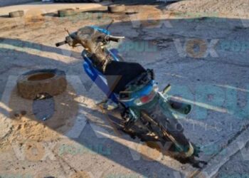 Motociclista termina herido tras chocar contra un automóvil en Nuevo Laredo, Tamaulipas