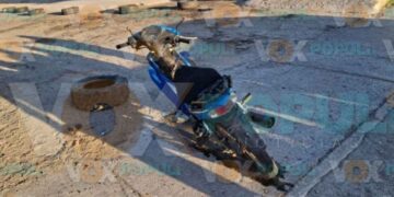 Motociclista termina herido tras chocar contra un automóvil en Nuevo Laredo, Tamaulipas