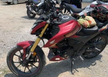 Motociclistas impactan El Mante