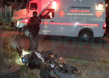 Muere motociclista al chocar contra un árbol en Ciudad Victoria