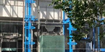 Muere trabajador tras caída de elevador en edificio de CDMX