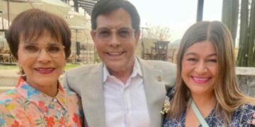 Pepillo Origel, Pati Chapoy y Martha Figueroa, se reencuentran 