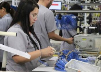 Victoria Trabajadores maquiladora KEMET