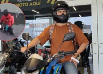 Rappi dona motocicleta a repartidor de Reynosa que perdió su vehículo durante una inundación