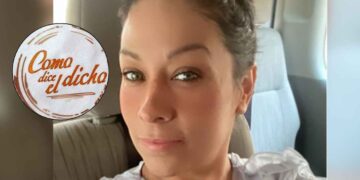 Renata Castillo recibe despedida