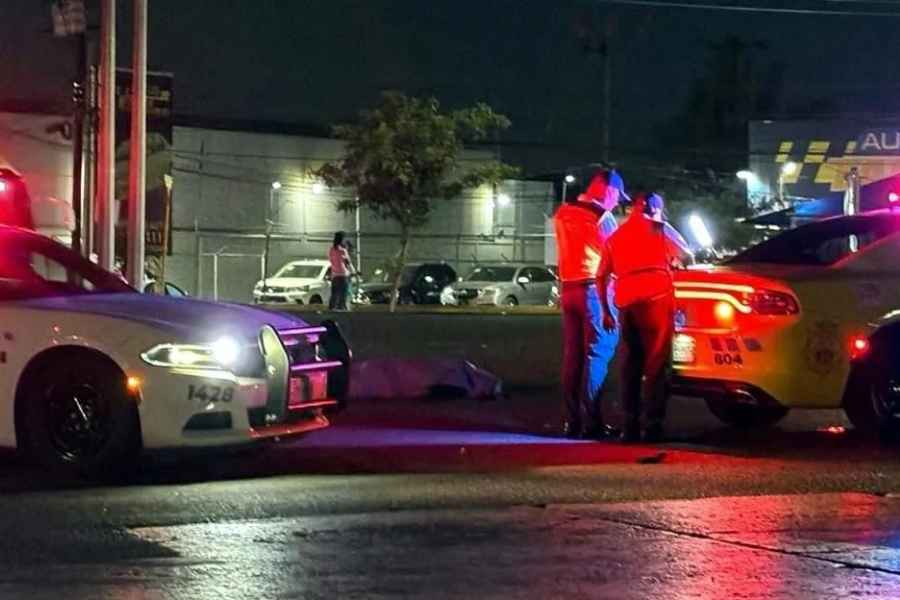 Repartidor fallece en Monterrey al ser chocado por un vehículo