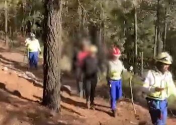 Rescatan a tres alpinistas extraviados en el Ajusco