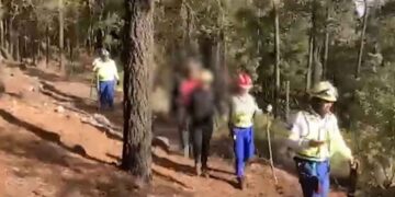 Rescatan a tres alpinistas extraviados en el Ajusco