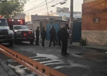 Se registra incendio en un predio de la alcaldía Iztacalco, CDMX; hay un muerto