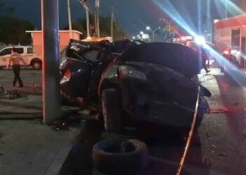 Sin identificar a mujer que murió en choque de Nuevo Laredo, Tamaulipas; buscan al conductor