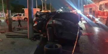 Sin identificar a mujer que murió en choque de Nuevo Laredo, Tamaulipas; buscan al conductor