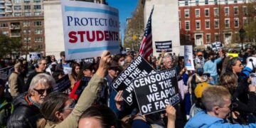 Firman esta carta Universidades de EU contra Donald Trump