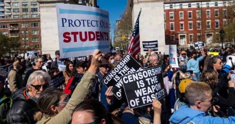 Firman esta carta Universidades de EU contra Donald Trump
