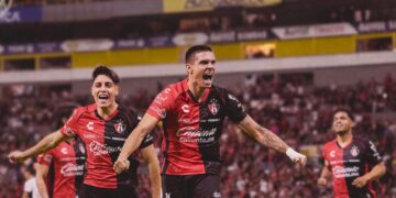 Uros Durdevic hace historia en el Atlas