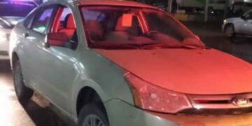 Vehículo termina sobre el camellón tras accidente en Matamoros, Tamaulipas