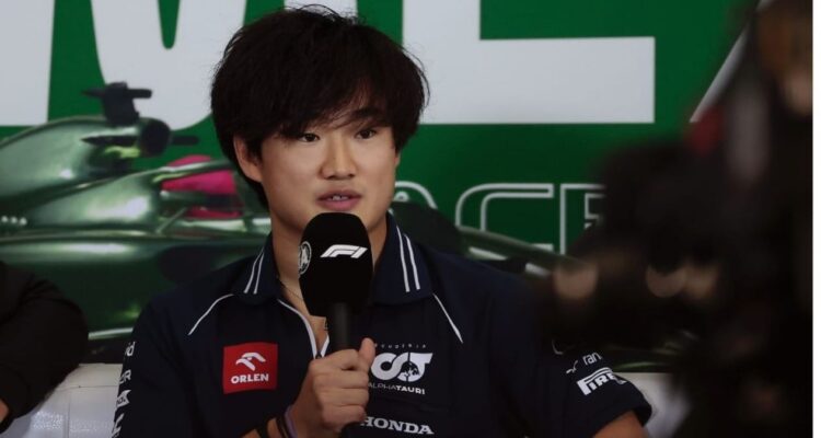 Yuki Tsunoda Japón