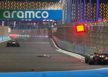 Red Bull Racing: Tsunoda sufre este choque en Arabia Saudita