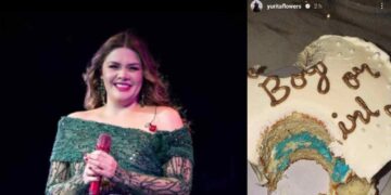 Yuridia revela con un pastel el género de su bebé