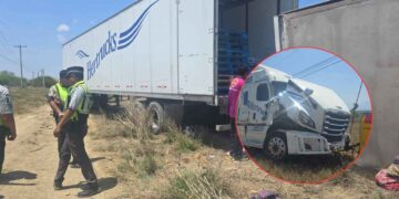 _accidenta tráiler abarrotes Montemorelos